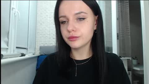 Snapshot of blairyates chatting on October 13, 12:23 am BlairYates online show from October 13, 12:23 am