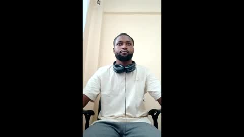 blakchiise online show from May 1, 5:23 am