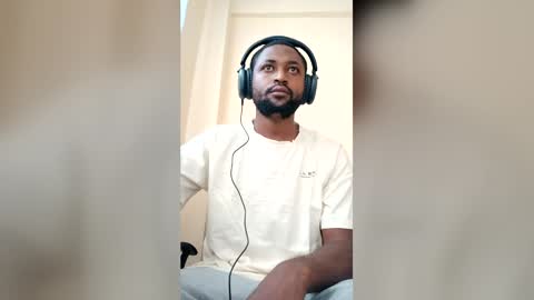 blakchiise online show from May 18, 5:02 am