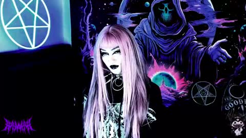   online show from March 8, 11:05 am