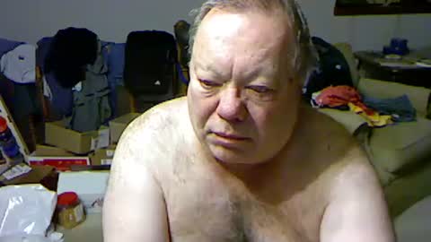 Snapshot of blemon32 chatting on February 16, 12:21 pm Bob online show from February 16, 12:21 pm