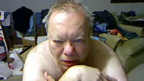 Snapshot of blemon32 chatting on September 19, 12:20 pm Bob online show from September 19, 12:20 pm