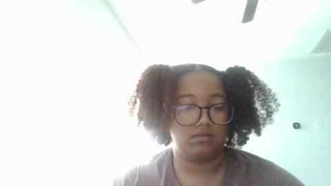 BLESSICA  EDDIE LOVE online show from April 16, 12:00 am