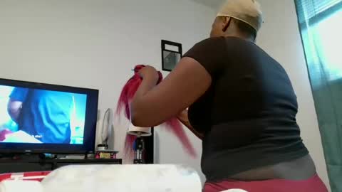 Bleuk online show from July 4, 6:44 pm