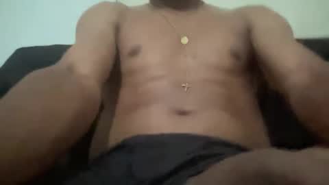 blingsexxx420 online show from October 12, 7:05 pm