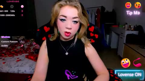 Nicole online show from February 18, 5:18 am