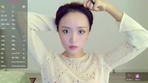 Snapshot of blon_kater chatting on October 10, 4:07 am YoYo online show from October 10, 4:07 am