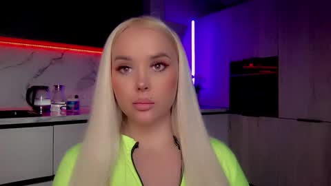 Lana online show from January 18, 6:24 am