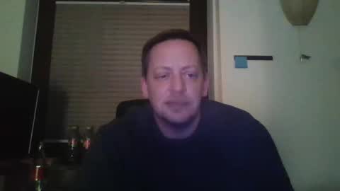 blonde32m online show from January 1, 1:04 am