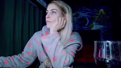 blonde4pasion online show from January 25, 6:46 pm