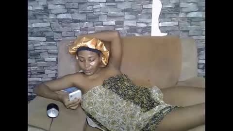 blonde_creamy online show from May 25, 8:53 am