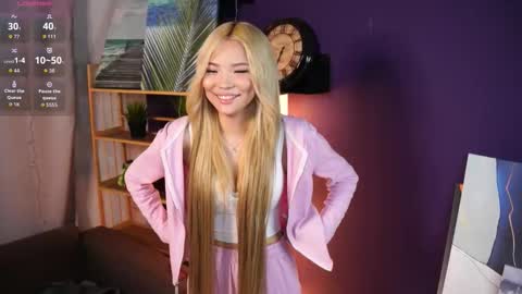 Kate and Mary online show from January 12, 4:14 pm