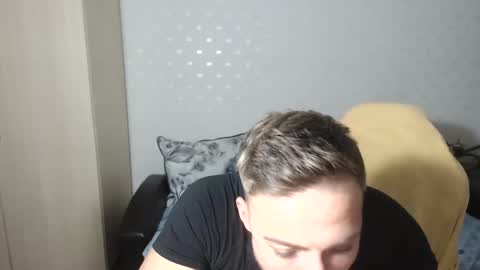 Mr Blond online show from December 11, 8:39 pm