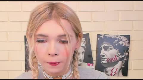 blondy_fina online show from October 19, 5:01 am