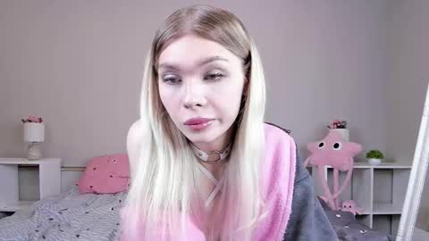 blondy_fina online show from March 7, 12:16 pm