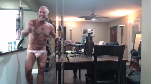 Snapshot of blu4121 chatting on March 9, 1:25 am Wyatt online show from March 9, 1:25 am