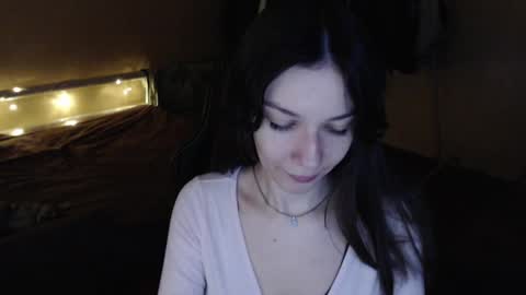 blue__velvet_ online show from June 6, 9:48 am