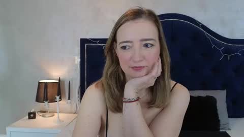 blue_angel_sweet online show from January 18, 4:43 am