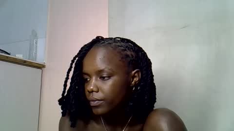 blue_savagee online show from November 4, 7:04 pm