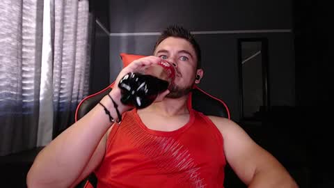 blueeyeboy0 online show from December 10, 6:54 am