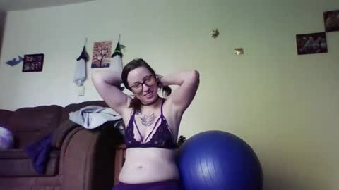 Blueeyedbeauty online show from May 8, 8:36 pm