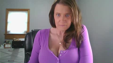 BlueEyedDDVixen online show from March 19, 1:27 pm