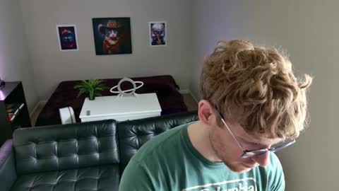 blueeyedtallguy online show from March 17, 9:20 pm