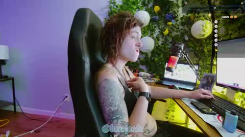 Jadalyn online show from June 24, 3:46 am