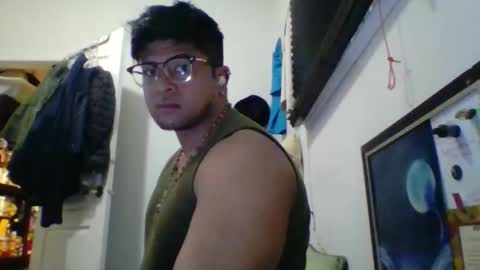 bluevegeta143 online show from February 27, 11:36 am