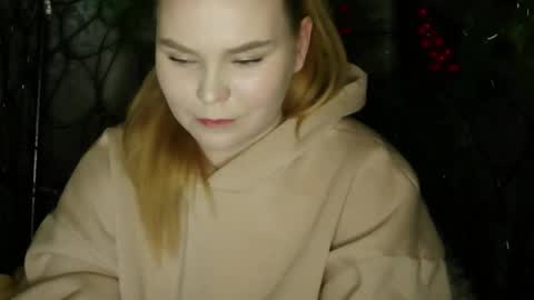 blushing_star online show from January 5, 5:27 pm