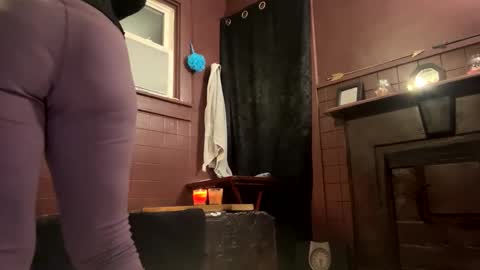 LovelyJolene online show from November 10, 6:16 am