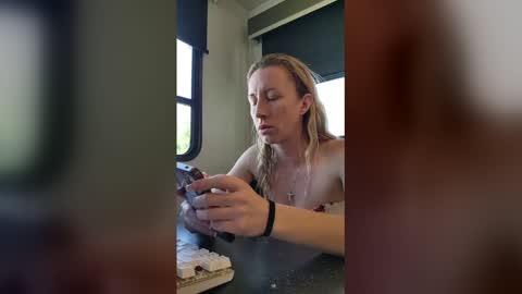 MamaMorgan online show from January 31, 7:11 pm