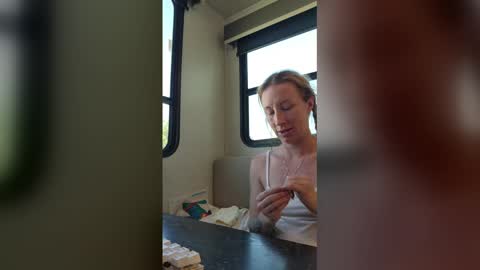 MamaMorgan online show from February 2, 9:00 pm