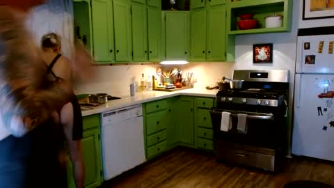 ZuperZexyZounds online show from December 11, 4:49 am