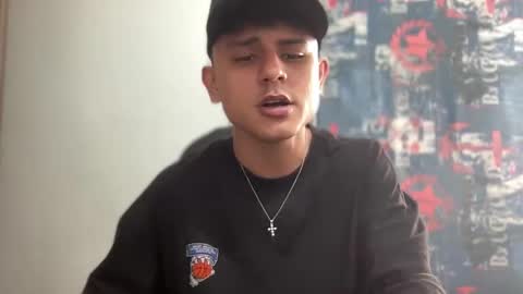 Snapshot of bob_pettersonn chatting on February 27, 7:47 pm Bob  INDEPENDENT MODEL online show from February 27, 7:47 pm