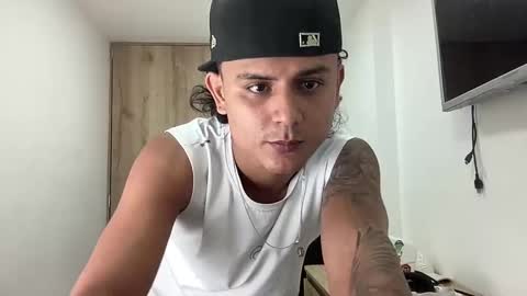 Snapshot of bob_pettersonn chatting on September 30, 4:12 am Bob  INDEPENDENT MODEL online show from September 30, 4:12 am