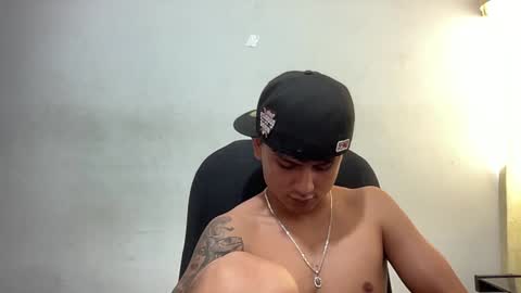 Snapshot of bob_pettersonn chatting on December 22, 4:27 pm Bob  INDEPENDENT MODEL online show from December 22, 4:27 pm