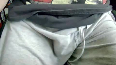 bobbie420_ online show from April 2, 1:46 am