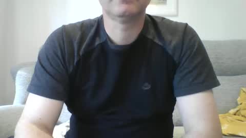 Snapshot of bobby_113 chatting on February 24, 2:48 pm bobby_113 online show from February 24, 2:48 pm