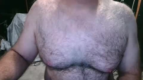 Snapshot of bobbyhill27b chatting on September 30, 3:06 am BobbyHill27b online show from September 30, 3:06 am