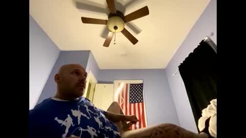 Snapshot of bodyart85_19 chatting on October 20, 6:29 am Bodyart85 19 online show from October 20, 6:29 am