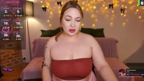  Lina  online show from January 9, 7:42 am