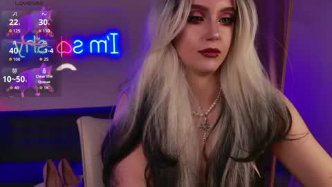 Your Mistress Bella online show from May 19, 10:17 pm