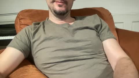 Snapshot of boludopeludo chatting on March 10, 3:01 am edilsonrd online show from March 10, 3:01 am