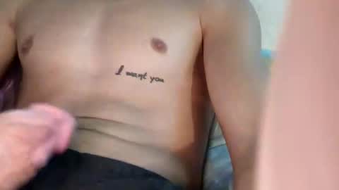 bondsasha2101 online show from November 16, 9:22 am