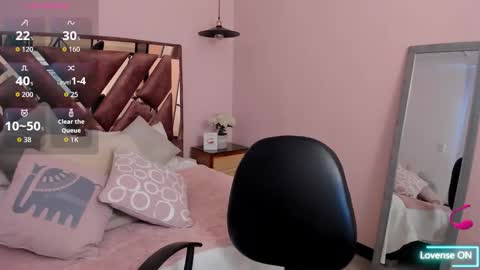 Snapshot of bonny_jones2 chatting on October 29, 8:31 pm Bonny Jones online show from October 29, 8:31 pm