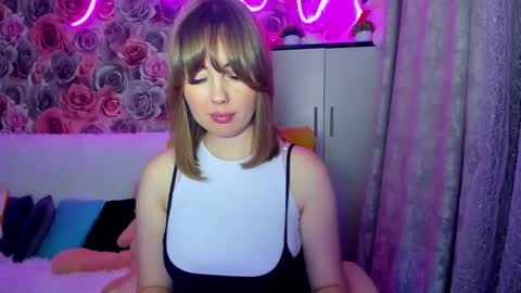 Mira online show from February 22, 9:15 pm