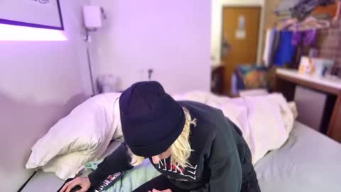 boobookittyfuxx online show from October 30, 1:39 am