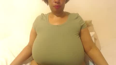 boobyqueen online show from September 23, 3:39 pm