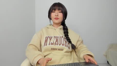 Booniee online show from January 19, 3:49 am